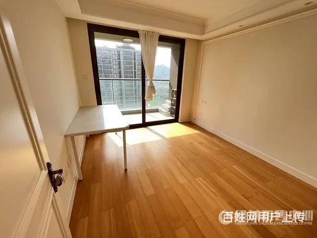 翠湖香山 精装82平2房227万 中高楼层 看高尔夫景观 - 图片 4