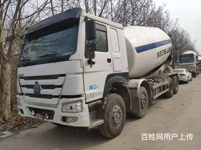 转让17年二手豪沃大20方搅拌车380马力瑞江上装 - 图片 1