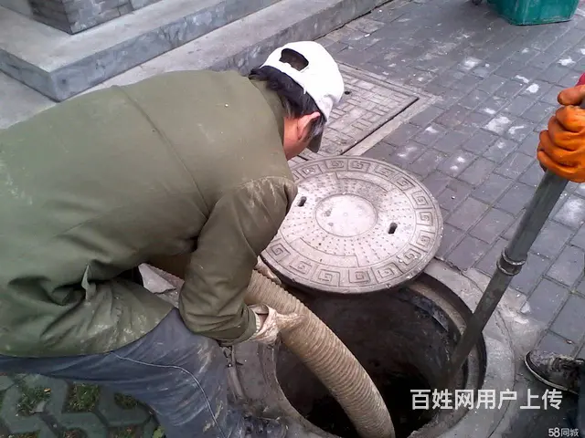 五华区滇缅大道专业清理抽粪 化粪池清淤疏通下水道 - 图片 3