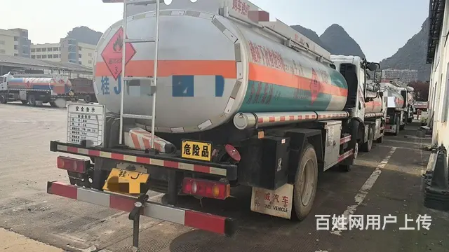 二手东风8吨油罐车加油车手续齐全低价转让 - 图片 7