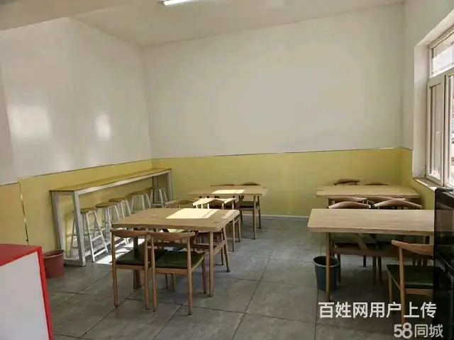 急兑于洪区经营中外卖店整体出兑 - 图片 5