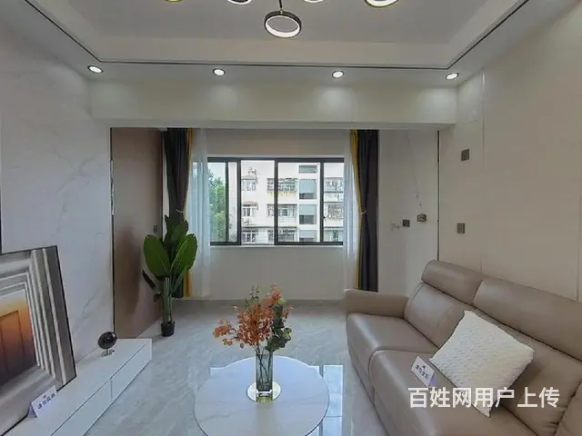 九中十二小   鸿运花园全新精装修2房  未入住 - 图片 1