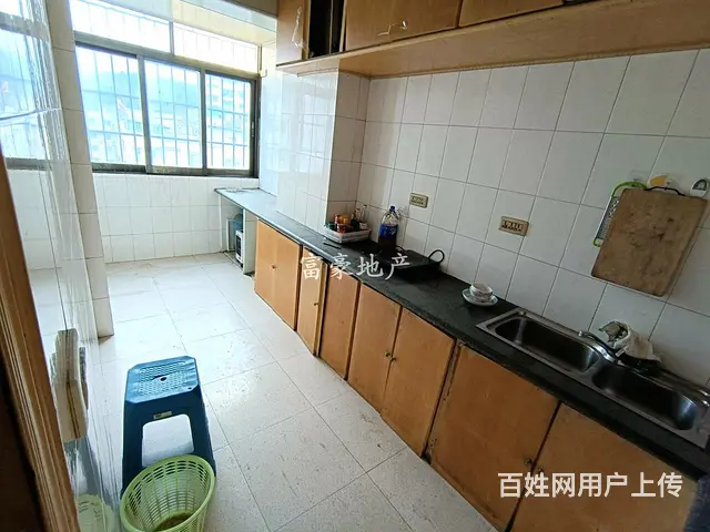 洪山路三室打包出售产权清晰临近一中四小人民公园配套设施齐全 - 图片 6