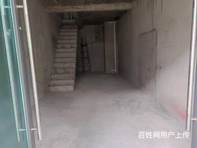 （51旺铺推荐）龙湖光年二楼临街店铺66平出租 - 图片 4