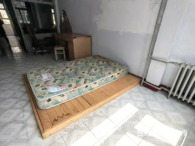 3楼！华茂小区桃花街1室1厅设施全 - 图片 3