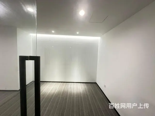 上城区三堡，三堡产业大厦，精装出租，户型正气，采光通透！ - 图片 2