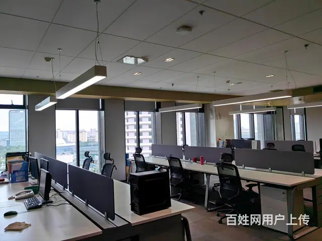 体育场附近，国宝大厦好豪华装修650平，可带家具出租，有钥匙 - 图片 8