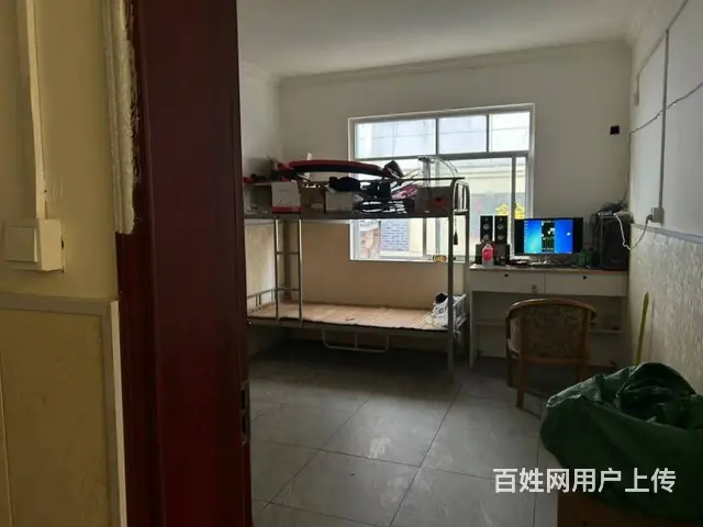 （兴铺）市中心餐饮小吃街水电气三通餐馆转让 - 图片 4