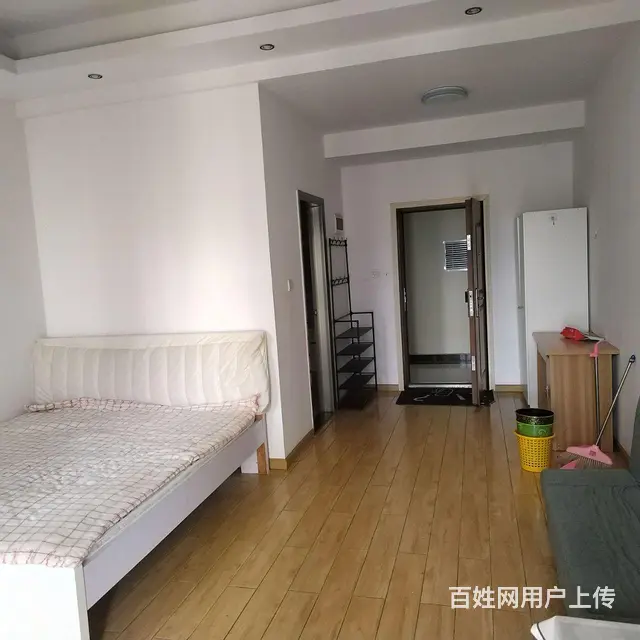 包物业年租，月供1600，环境干净，交通方便，旁边7号地铁站 - 图片 2