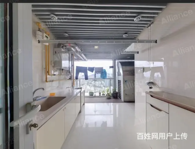 拱北口岸情侣南路 仁恒滨海中心 305㎡ 5房 1450万 - 图片 5