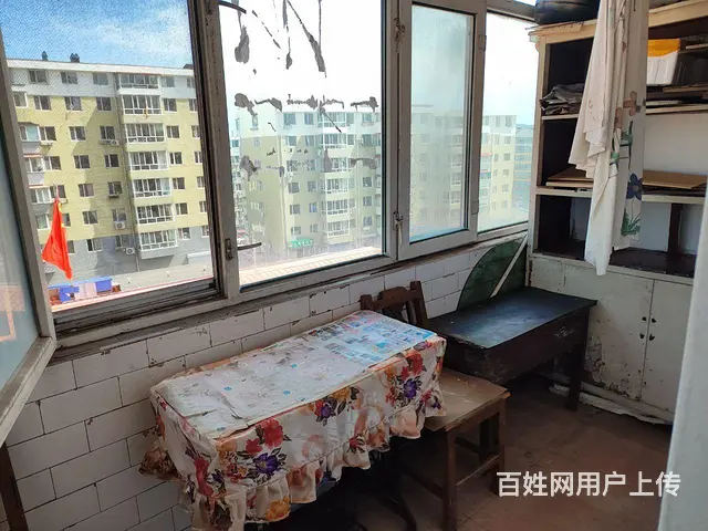 三中、兴山菜市场附近四楼出租 普通住宅1厅 简单装修 - 图片 5