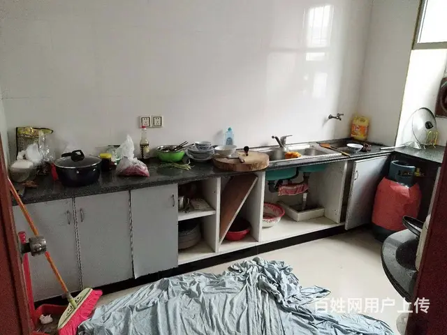 上高团结路口普装三房有地下室证件齐全35万8有地下室可以按揭 - 图片 7