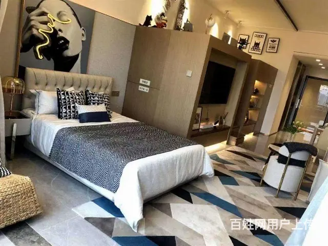 吾悦万达旁绿地峰荟（地铁口挑高现房公寓 可隔两层）全景落地窗 - 图片 1
