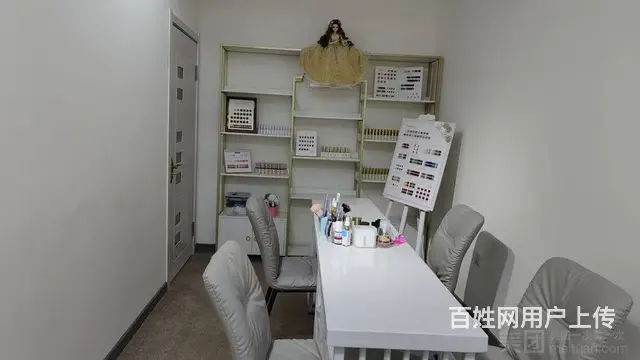 皇姑区文大公路美容美甲出兑 - 图片 2