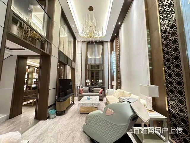 上新 外滩一带二叠墅 挑空客厅 300万豪装 带地下室花园 - 图片 8