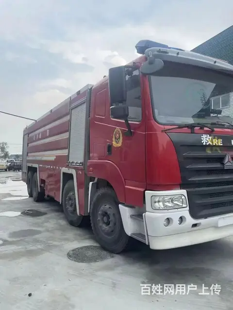干湿扫车大型中联重科扫地车厂区专用清扫车吸尘车 - 图片 12