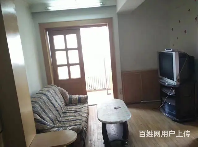 中街 德增街 乐天虫KTV旁 出租 1室1厅 家电全 - 图片 4