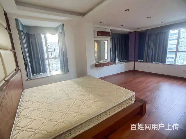 吉大 鸿基轩 复式5房带大平台 家电齐全，拎包入住 - 图片 10