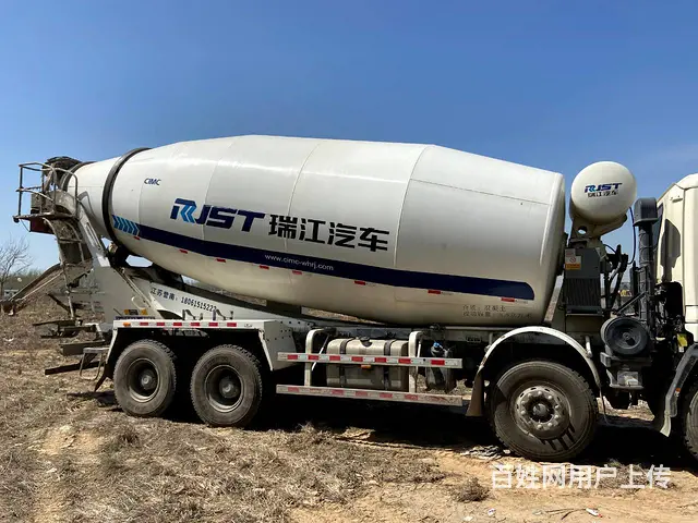 18年欧曼搅拌车 22方 精品车况 - 图片 3