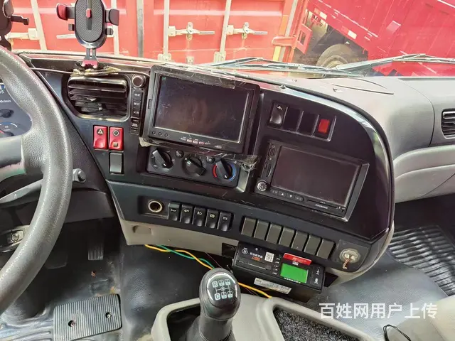 9.8米电动飞翼厢式货车 - 图片 2