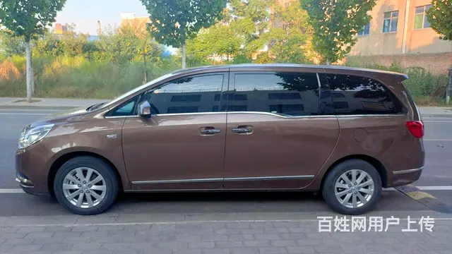 别克GL8 2018款 GL8 商旅车 2.0T 手自一体 - 图片 4