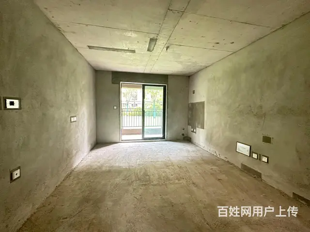 中骏四室两厅两卫 - 图片 1