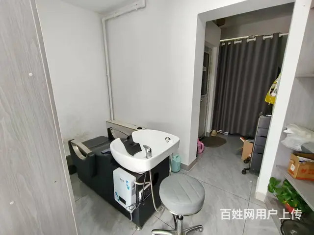 天心区金桂小区2期八成新美发店优价转让 10456 - 图片 7
