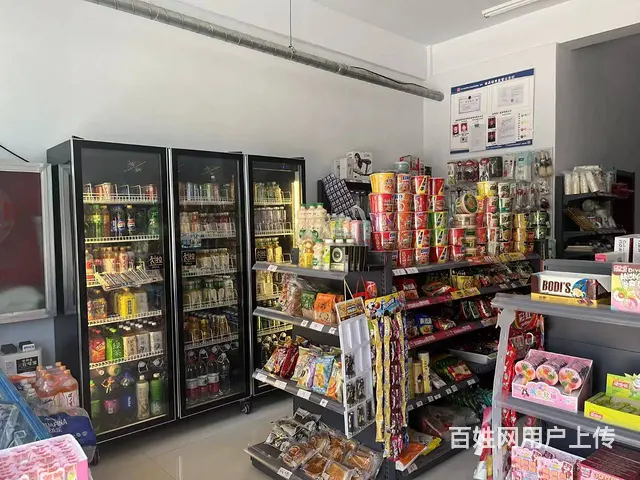 急转：大型小区门口超市整体店低价转让 - 图片 1