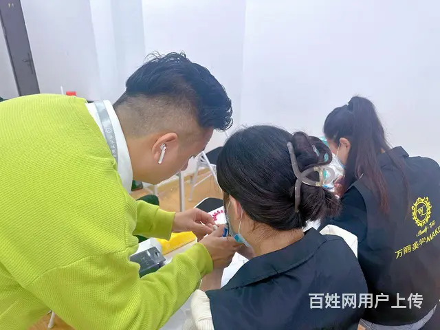 招生招聘 - 图片