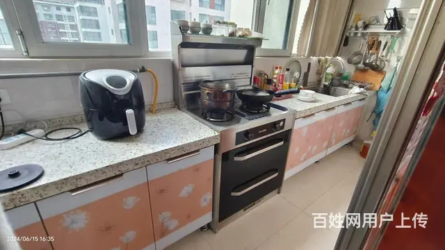 兰馨书院大三居 双卫 精装送车库 89万可贷款 - 图片 9