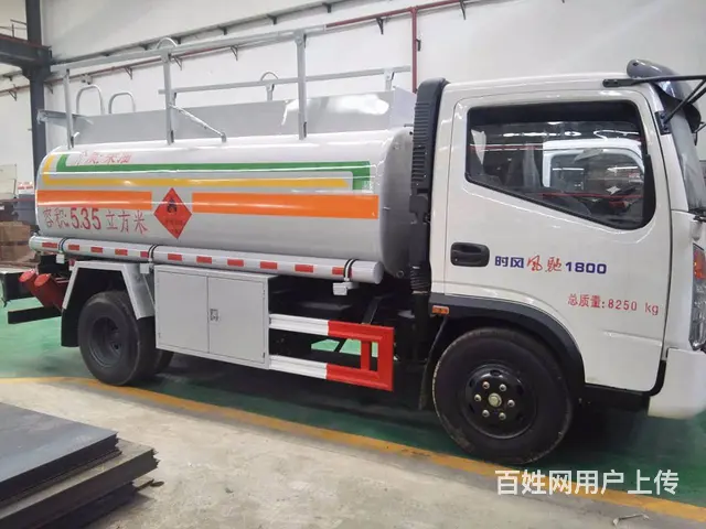 厂家直销5吨8吨东风时风油罐车现车包上户上牌多少钱 - 图片 1