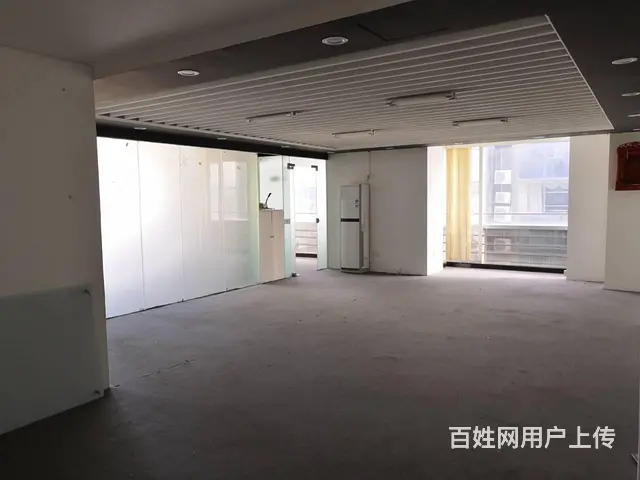 珠海市中心 高性价比写字楼 恒和中心 125㎡ 5800急租 - 图片 1