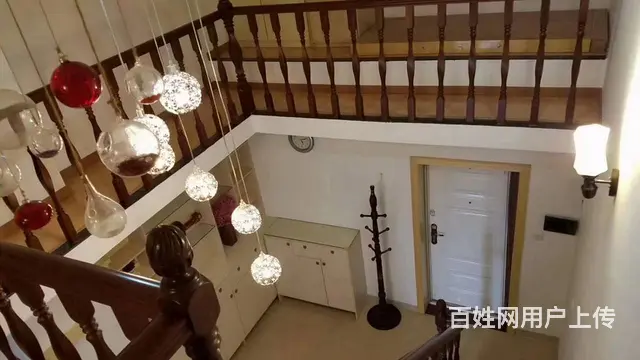 东岗小学旁香槟小城复式公寓南向精装2房家电全齐包电视费和网络 - 图片 5