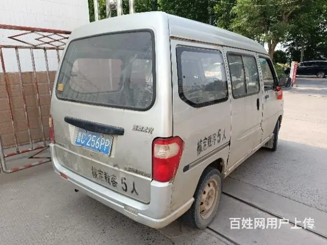 五菱面包车 - 图片 2
