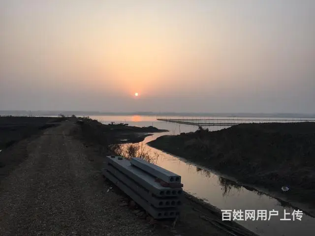 雁达湖养殖基地急聘小龙虾养殖人员包吃住3000+ - 图片 2