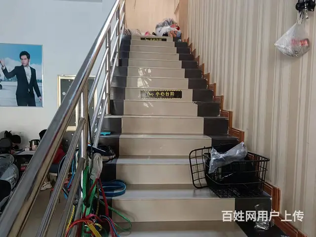 B个人一圣果名苑后门门面空转 - 图片 6