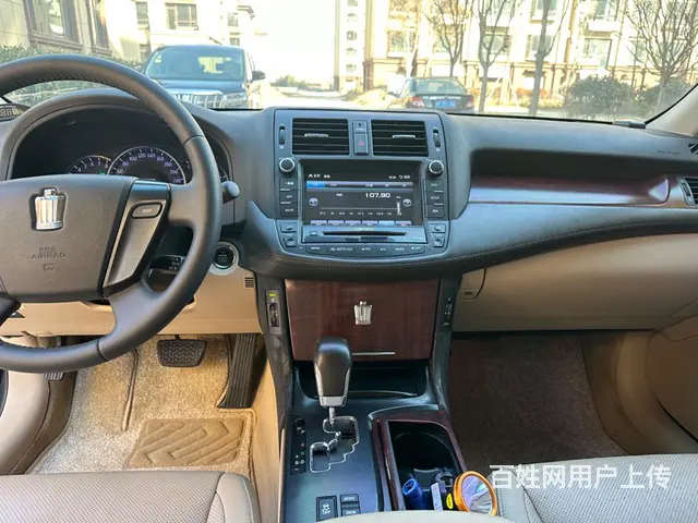 丰田 皇冠 2012款 2.5 手自一体 Royal 导航版 - 图片 3