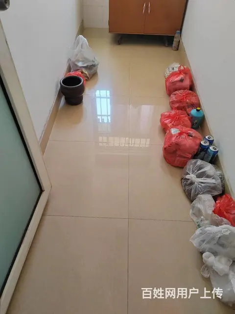 53急售！中医院附近3楼 南北通透 带30平车库 储藏室 - 图片 6