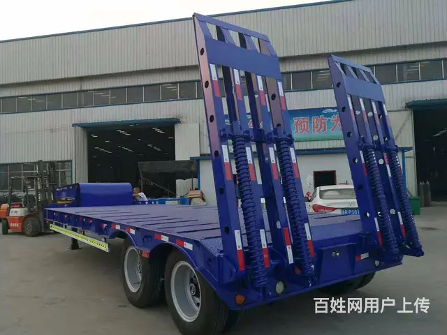 常年订做10.5米-13米挖掘机运输车 - 图片 5