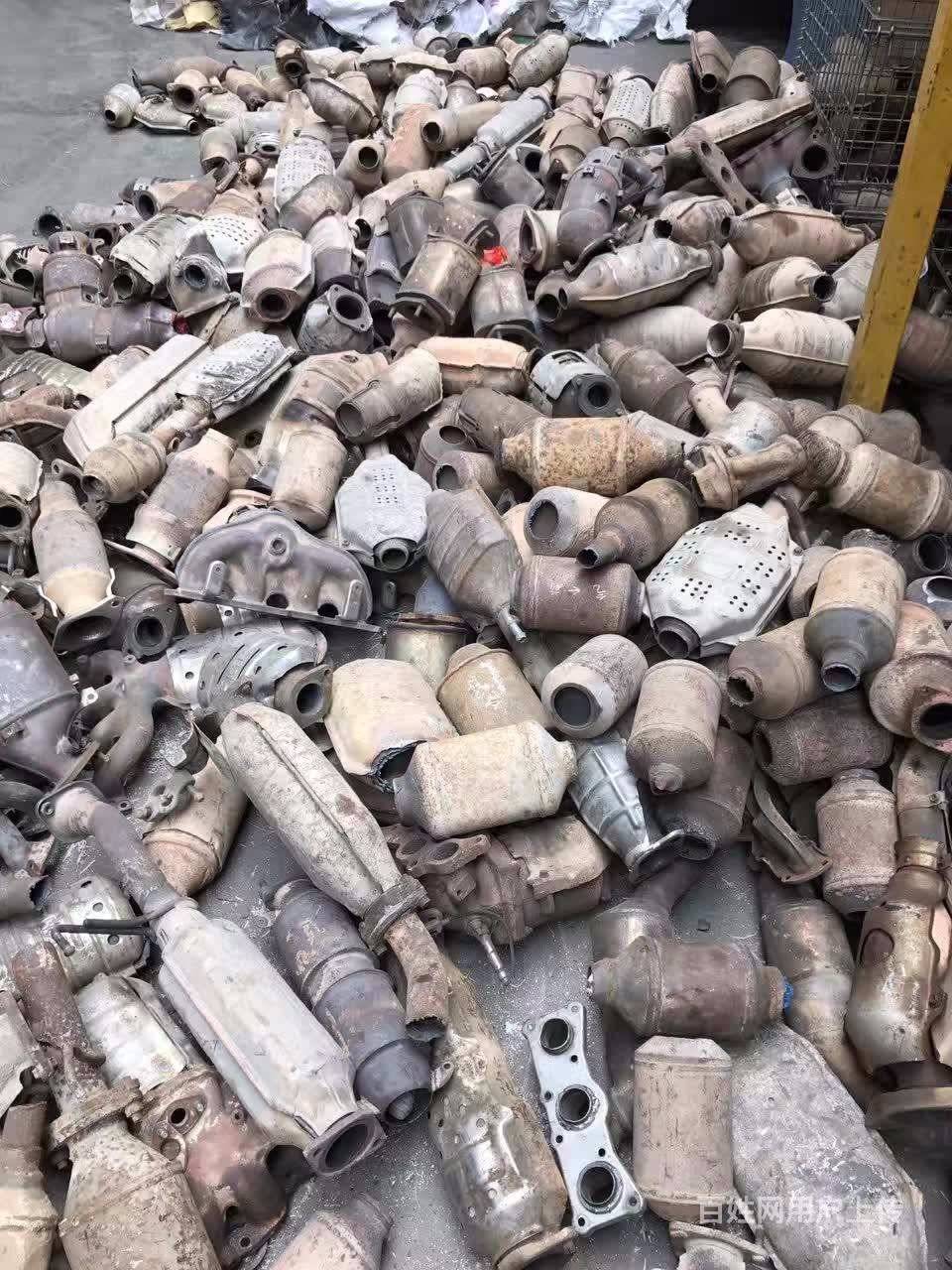 汕头小轿车三元催化回收市场指导价