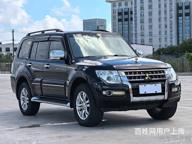 三菱Pajero [帕杰罗] 2012款 3.8 手自一体 - 图片 3