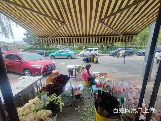 人民广场建设大街临街营业中鲜花店整体出兑或空兑 - 图片 7