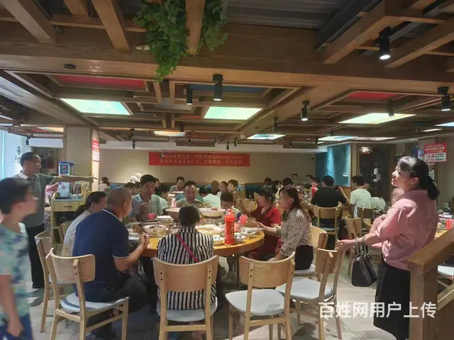 （老板房源）营业额9000左右的转角精装餐馆优价转让 - 图片 2