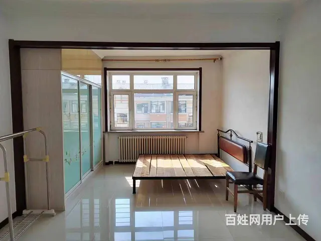 出售北岸六楼，拎包入住，49平， - 图片
