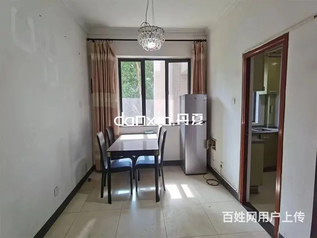 圣.地亚哥 2房出租 朝南 临新华都公交车站 看房方便 - 图片 3