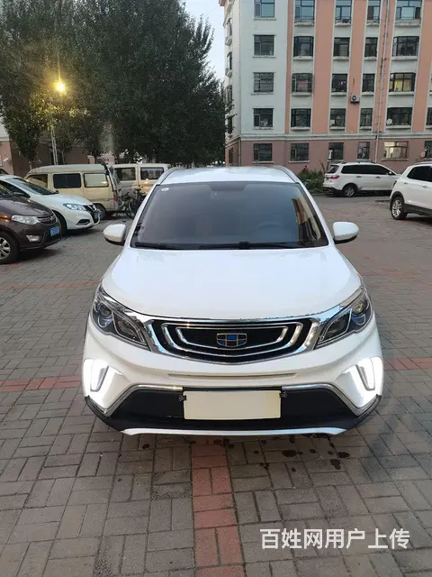 吉利 远景X3 2020款 1.5 无级 精英型 - 图片 2