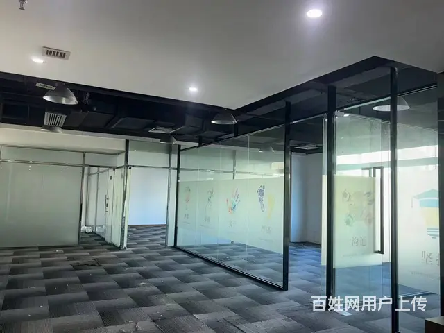 纯写字楼，带装修，拎包办公 - 图片 1