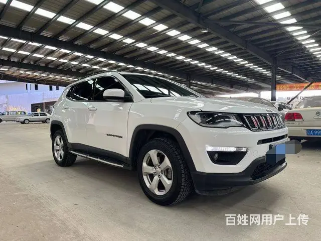 Jeep 指南者 2019款 1.4T 手自一体 200T - 图片 1