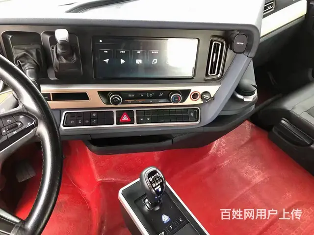 二手牵引车21年8月份的重汽豪沃TH7国五手动挡 - 图片 8