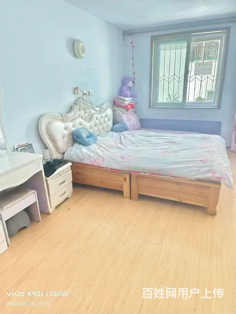 低价出售吉房，72平两室一厅，车库上一楼，拎包入住 - 图片